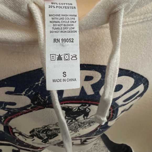 Cropped Rodeo Hoodie - Picture 4 of 4